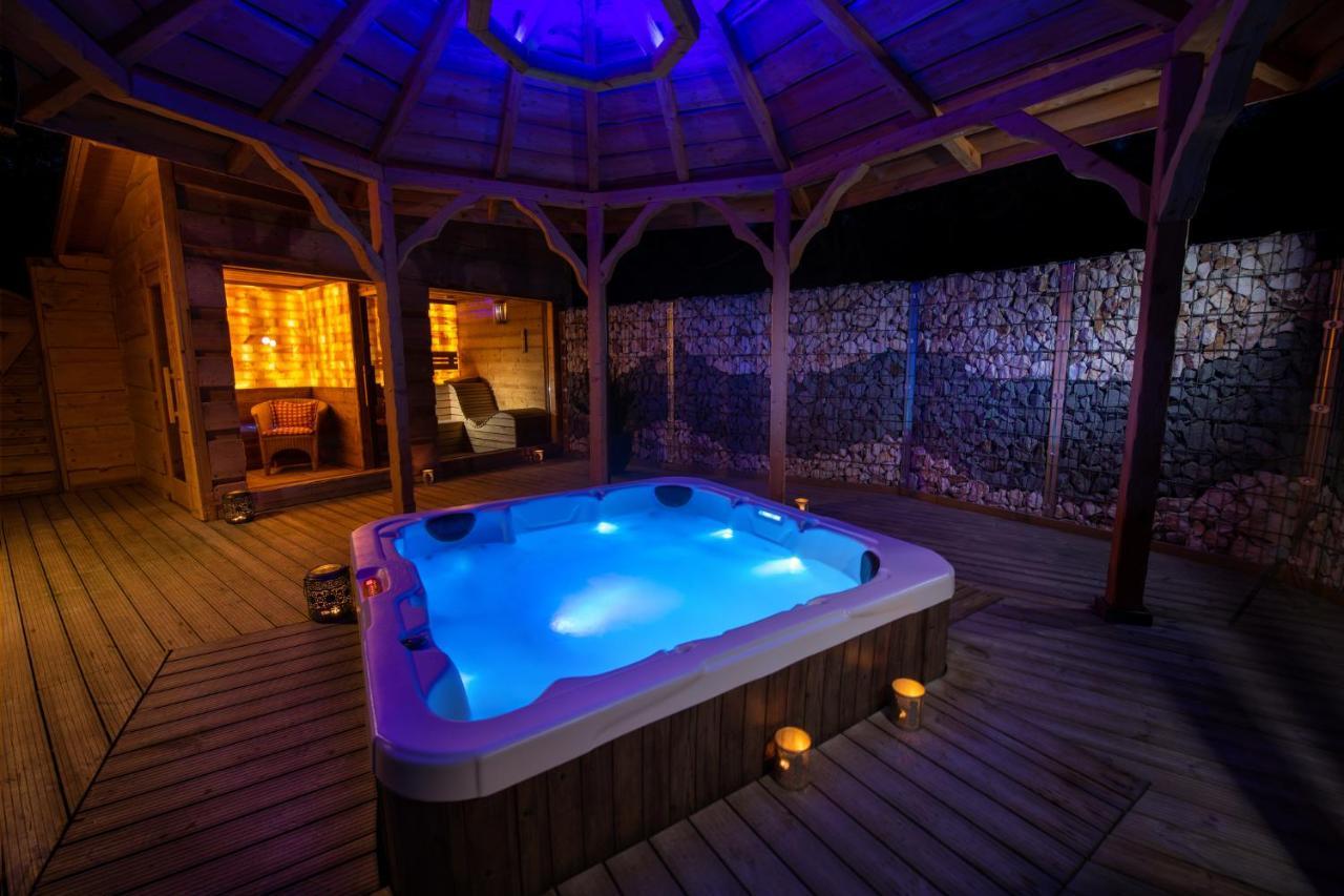 Domaine Du Haut Jardin Hotel & Chalets Spa Prive Rehaupal ภายนอก รูปภาพ