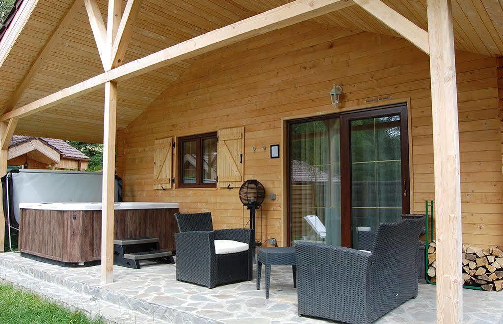 Domaine Du Haut Jardin Hotel & Chalets Spa Prive Rehaupal ภายนอก รูปภาพ